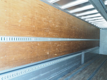 いすゞ ギガ ウイング車 大型 PKG-CYJ77W8 年式 H19 [写真30]