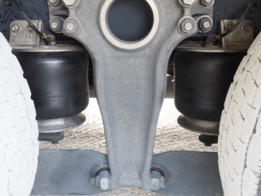 いすゞ ギガ ウイング車 大型 PKG-CYJ77W8 年式 H19 [写真52]