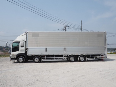 いすゞ ギガ ウイング車 大型 PKG-CYJ77W8 年式 H19 [写真19]