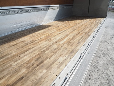 いすゞ フォワード ウイング車 中型 PKG-FRR90S2 年式 H19 [写真11]