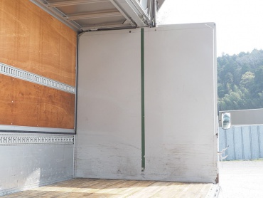 いすゞ フォワード ウイング車 中型 PKG-FRR90S2 年式 H19 [写真16]