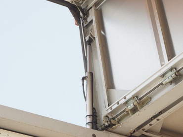 いすゞ フォワード ウイング車 中型 PKG-FRR90S2 年式 H19 [写真17]