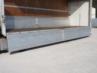 いすゞ ギガ ウイング車 大型 PJ-CYJ51W5 年式 H17 [写真23]