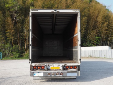 いすゞ ギガ ウイング車 大型 PJ-CYJ51W5 年式 H17 [写真26]