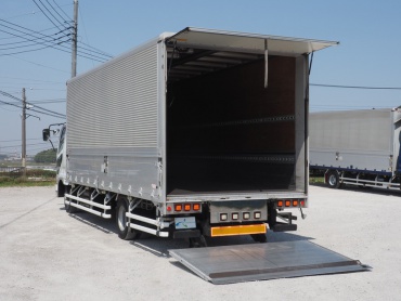 三菱ふそう ファイター ウイング車 中型 PA-FK61F 年式 H17 [写真26]