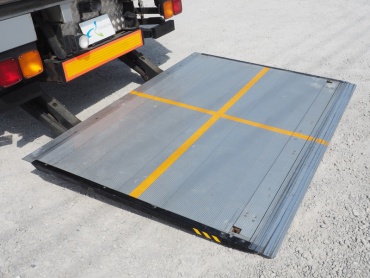 いすゞ フォワード ウイング車 中型 PDG-FRR34T2 年式 H23 [写真27]