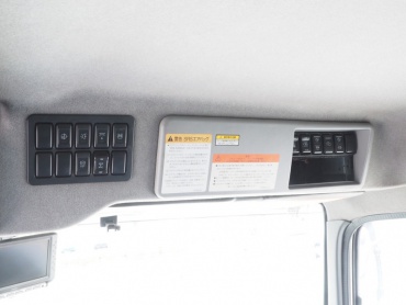 いすゞ ギガ ウイング車 大型 LKG-CYJ77A 年式 H23 [写真43]