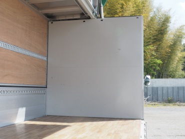 いすゞ フォワード ウイング車 中型 TKG-FRR90T2 年式 H27 [写真14]