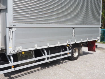 いすゞ フォワード ウイング車 中型 TKG-FRR90T2 年式 H27 [写真21]