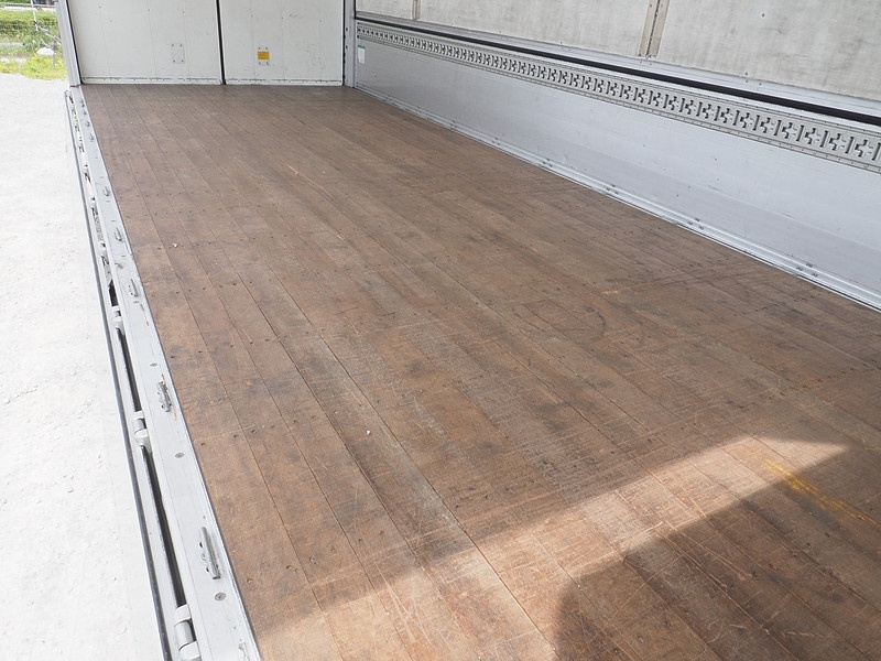 いすゞ フォワード ウイング車 中型 PKG-FRR90T2 年式 H20[写真15]