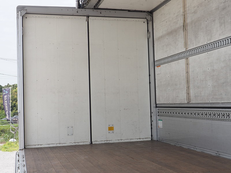 いすゞ フォワード ウイング車 中型 PKG-FRR90T2 年式 H20[写真12]