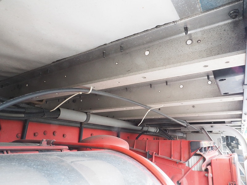 三菱ふそう スーパーグレート ウイング車 大型 QKG-FS54VZ 年式 H25[写真48]