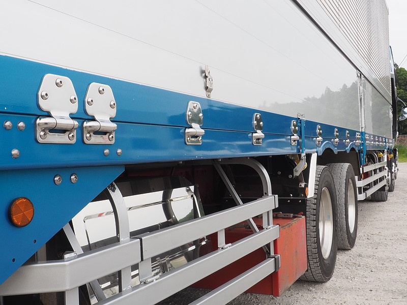 三菱ふそう スーパーグレート ウイング車 大型 QKG-FS54VZ 年式 H25[写真32]