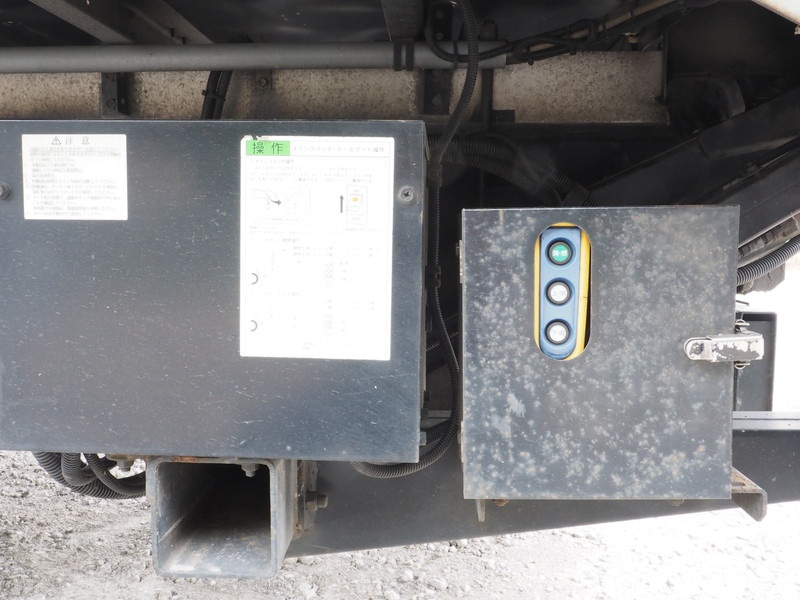 日野 レンジャープロ ウイング車 中型 BDG-FD7JLWG 年式 H19[写真30]