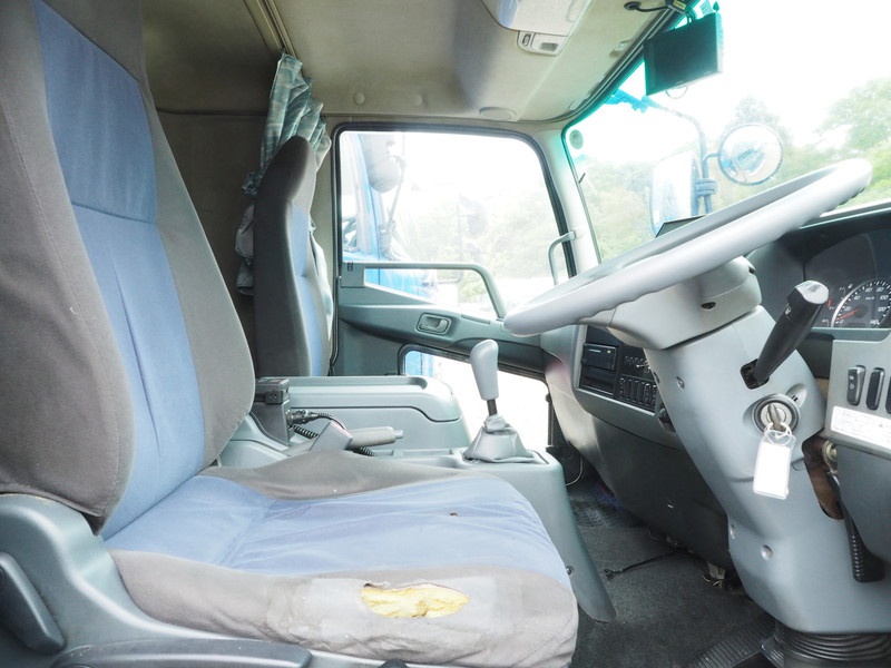 三菱ふそう ファイター 冷凍バン 中型 SKG-FK64F 年式 H23[写真23]