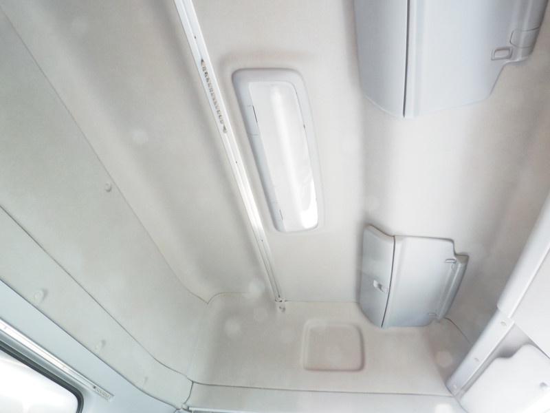 日野 グランドプロフィア トラクタ 大型 BDG-SH1EDXG 年式 H20[写真18]