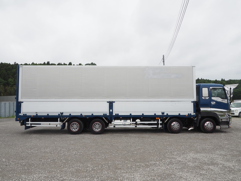 いすゞ ギガ ウイング車 大型 PJ-CYJ51W6 年式 H18[写真08]