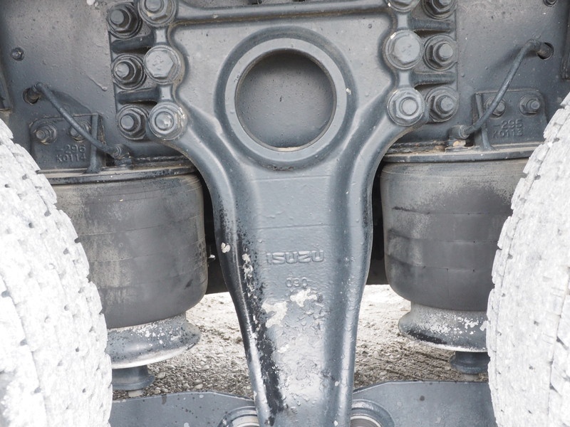 いすゞ ギガ ウイング車 大型 PJ-CYJ51W6 年式 H18[写真46]