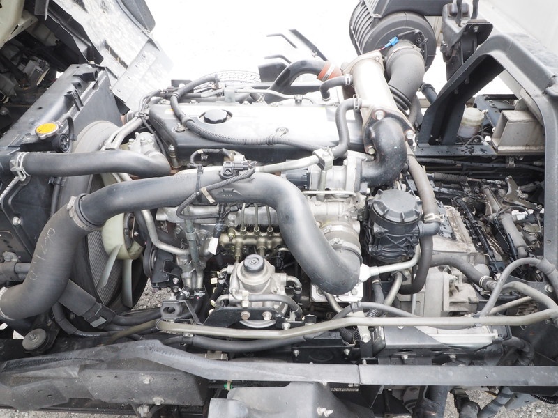 いすゞ フォワード ウイング車 中型 PKG-FRR90S2 年式 H22[写真52]