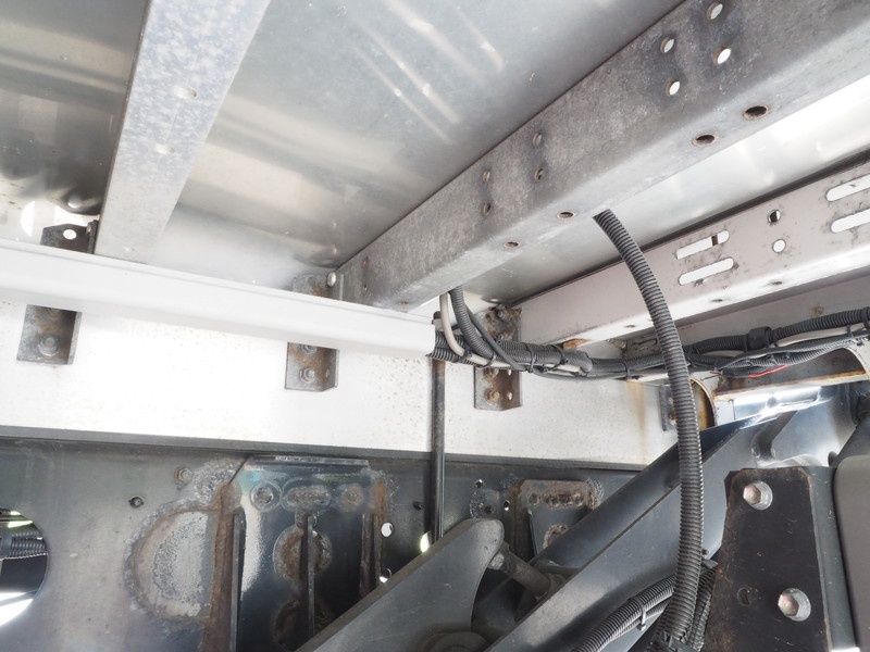 三菱ふそう ファイター ウイング車 中型 TKG-FK64F 年式 H25[写真44]