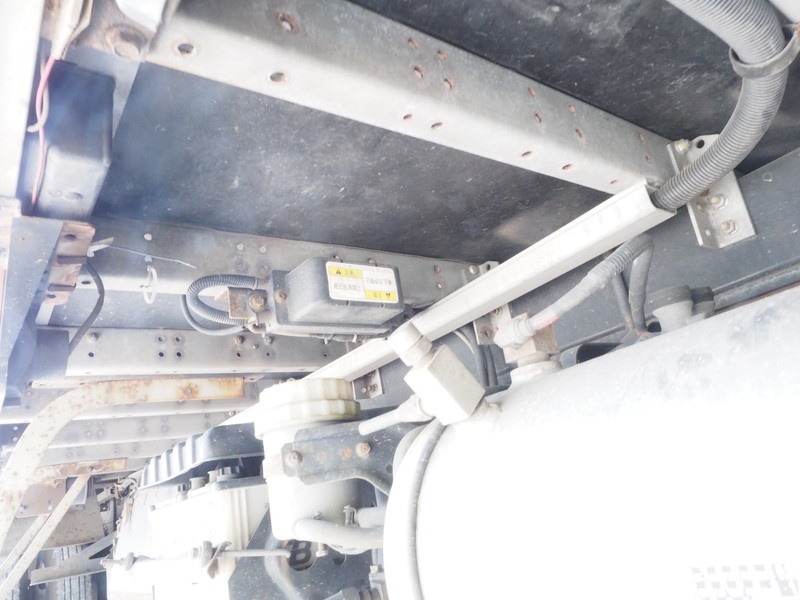 三菱ふそう ファイター ウイング車 中型 PDG-FK61F 年式 H23[写真51]