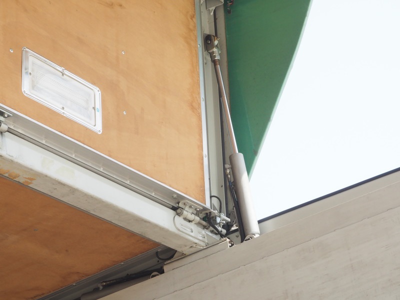 三菱ふそう スーパーグレート ウイング車 大型 BDG-FS54JZ 年式 H20[写真15]