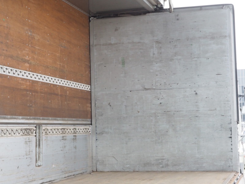 日野 グランドプロフィア ウイング車 大型 BDG-FW1EXYG 年式 H20[写真14]