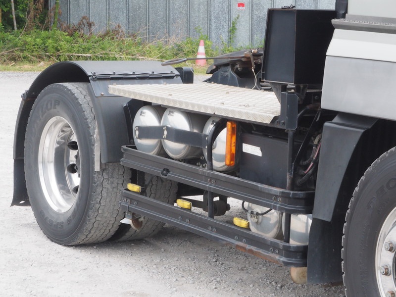 三菱ふそう スーパーグレート トラクタ 大型 LKG-FP54VDR 年式 H23[写真09]