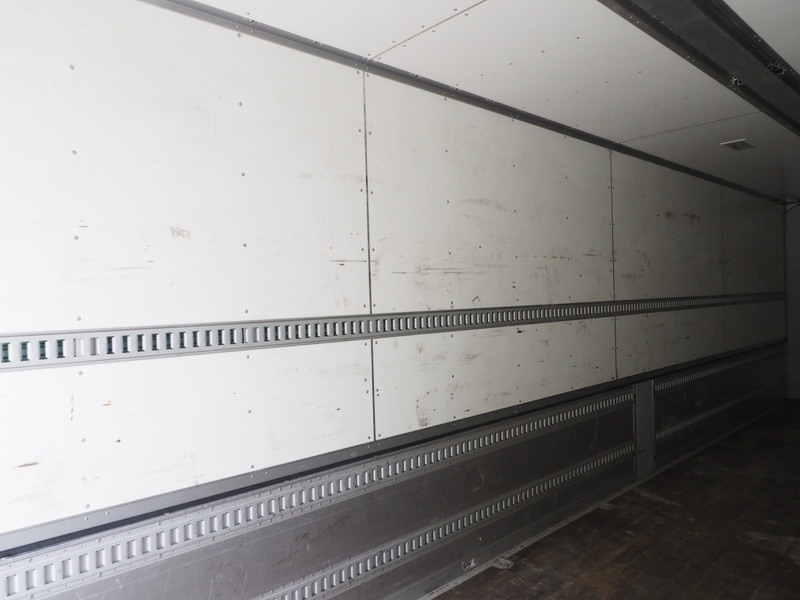 三菱ふそう スーパーグレート ウイング車 大型 LKG-FS54VZ 年式 H22[写真31]