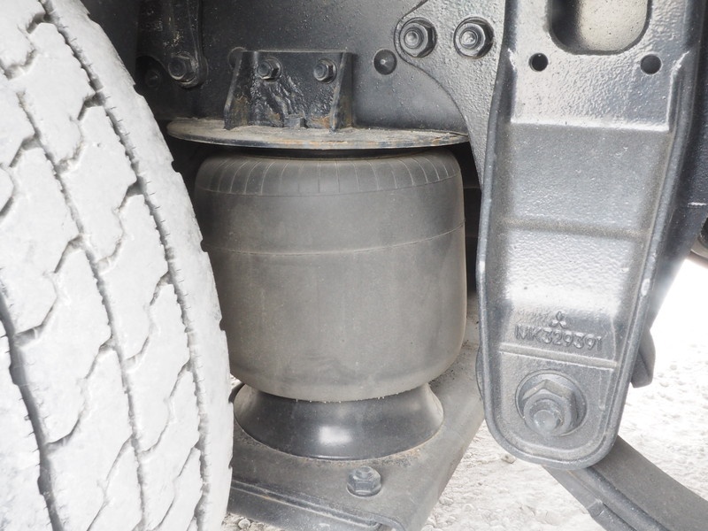 三菱ふそう スーパーグレート ウイング車 大型 LKG-FS54VZ 年式 H22[写真47]