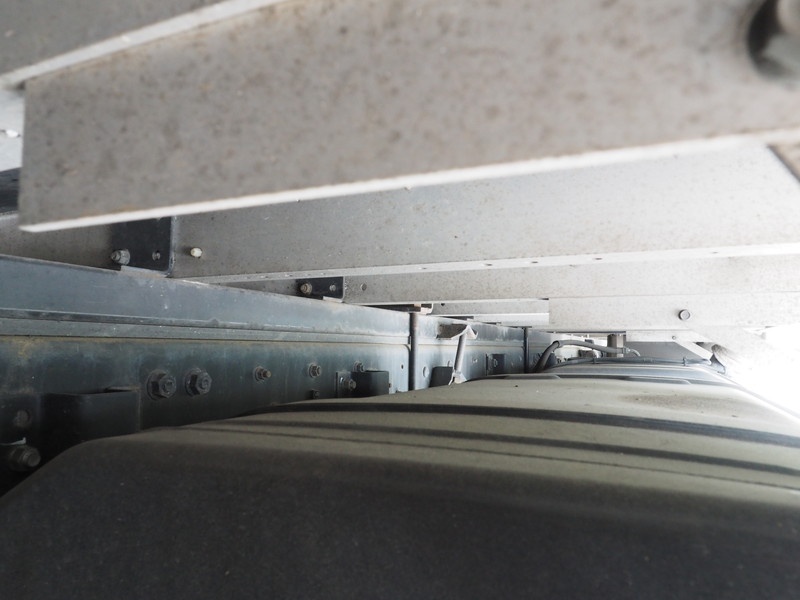 三菱ふそう スーパーグレート ウイング車 大型 LKG-FS54VZ 年式 H23[写真39]