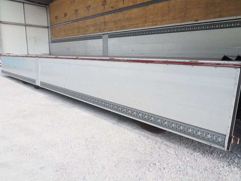 日野 グランドプロフィア ウイング車 大型 LKG-FW1EXBG 年式 H22[写真12]