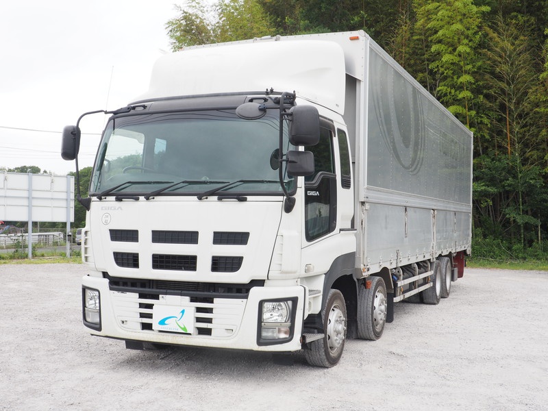 いすゞ ギガ ウイング車 大型 LKG-CYJ77A 年式 H24[写真01]