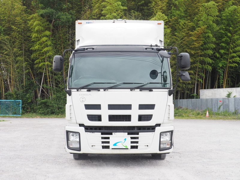 いすゞ ギガ ウイング車 大型 LKG-CYJ77A 年式 H24[写真03]