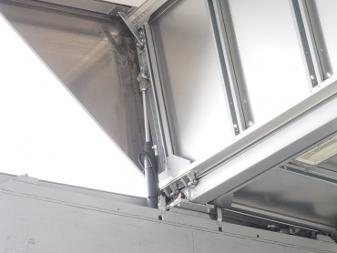 三菱ふそう スーパーグレート ウイング車 大型 QKG-FS54VZ 年式 H25 [写真23]