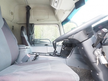 三菱ふそう スーパーグレート ウイング車 大型 QKG-FS54VZ 年式 H25 [写真37]