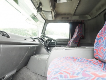 いすゞ ギガ ウイング車 大型 PJ-CYJ51W6 年式 H18 [写真36]