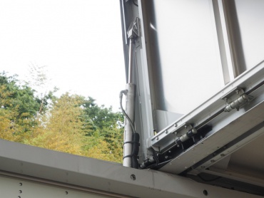 いすゞ フォワード ウイング車 中型 PKG-FRR90S2 年式 H22 [写真16]