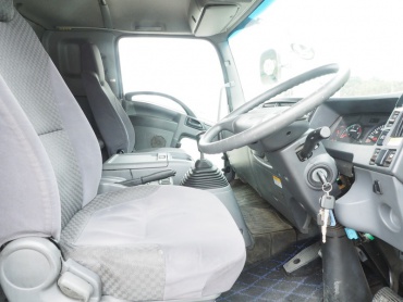 いすゞ フォワード ウイング車 中型 PKG-FRR90S2 年式 H22 [写真39]