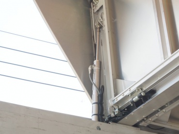 三菱ふそう ファイター ウイング車 中型 PDG-FK61F 年式 H23 [写真24]