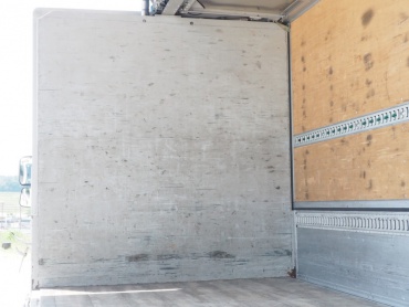 三菱ふそう ファイター ウイング車 中型 PDG-FK61F 年式 H23 [写真13]