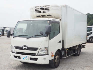 日野 デュトロ 冷凍バン 小型 TKG-XZU710M 年式 H25 [写真01]