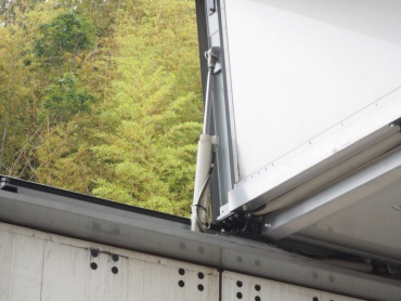 日野 グランドプロフィア ウイング車 大型 BDG-FW1EXYG 年式 H20 [写真17]