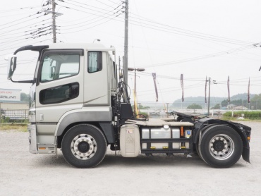 三菱ふそう スーパーグレート トラクタ 大型 LKG-FP54VDR 年式 H23 [写真10]