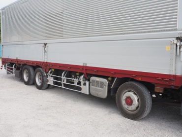 日野 グランドプロフィア ウイング車 大型 LKG-FW1EXBG 年式 H22 [写真10]