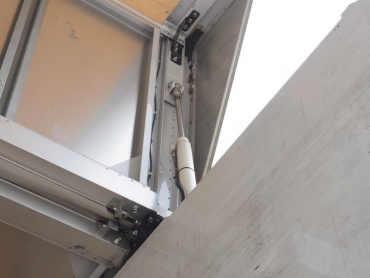 日野 グランドプロフィア ウイング車 大型 LKG-FW1EXBG 年式 H22 [写真18]