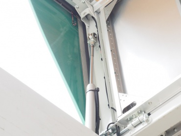 いすゞ ギガ ウイング車 大型 LKG-CYJ77A 年式 H24 [写真24]