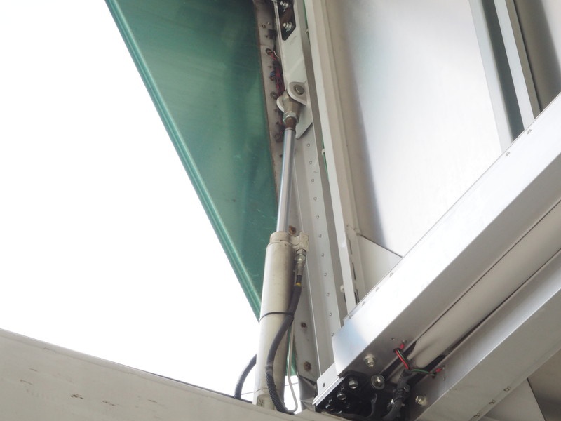 日野 グランドプロフィア ウイング車 大型 LKG-FW1EXBG 年式 H23[写真17]