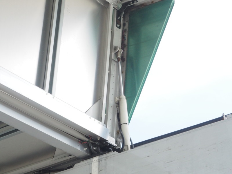 日野 グランドプロフィア ウイング車 大型 LKG-FW1EXBG 年式 H23[写真25]