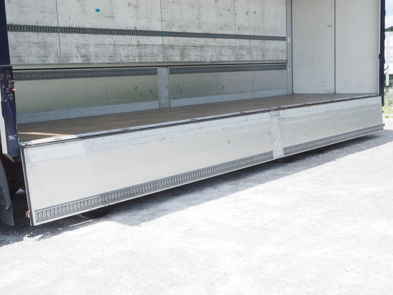 日野 グランドプロフィア ウイング車 大型 LKG-FW1EXBG 年式 H23[写真23]